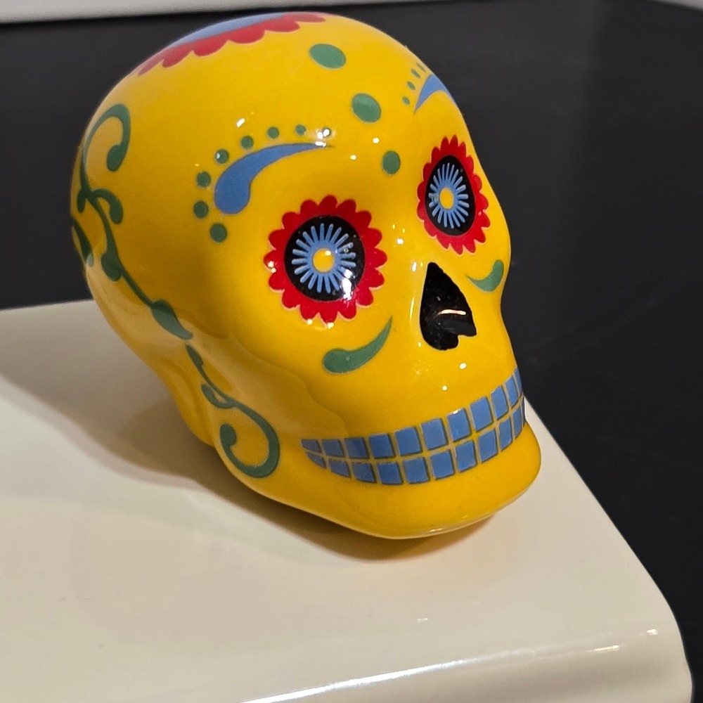 Nora Fleming Mini No bones about it Yellow Skull Retired A187 Charm More Avail
